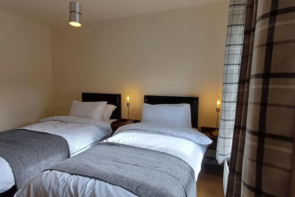 Cental Retreat - 2 Bedroom Apartment بلفاست 0*,  المملكة المتحدة