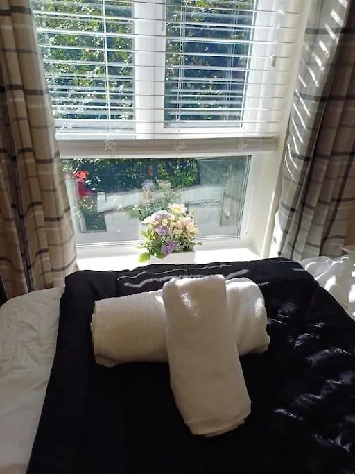 Cental Retreat - 2 Bedroom Apartment بلفاست 0*,  المملكة المتحدة