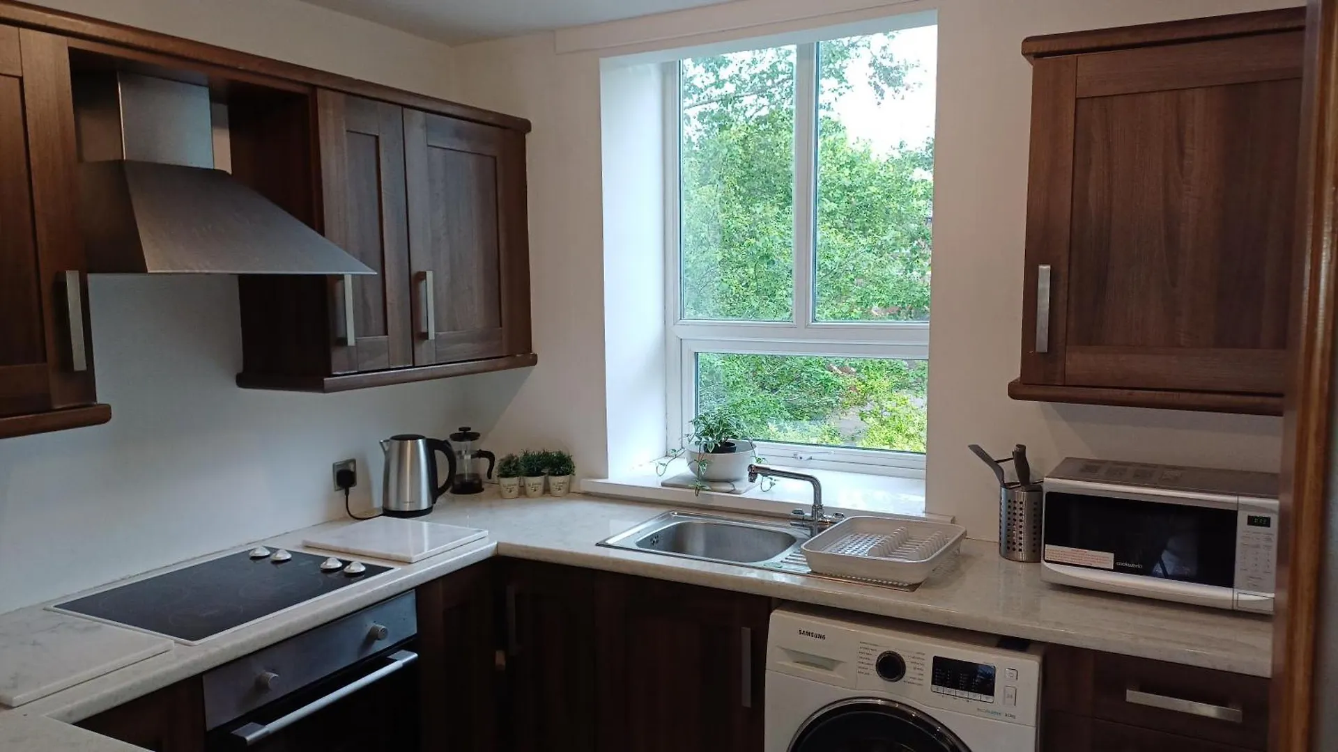 Cental Retreat - 2 Bedroom Apartment Belfast